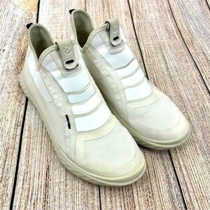 ECCO ATH-1FW Alpha Women's Size 40 EU 9.5 US Ivory‎ Minimalist Slip On Sneakers